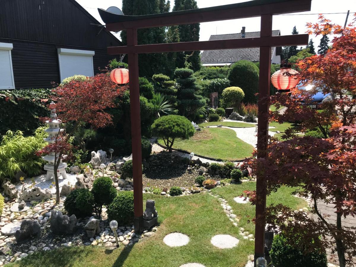 Nyaraló Japánkerttel - Apartment with Japanese Garden Balatonmáriafürdő Buitenkant foto