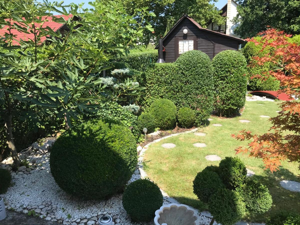 Nyaraló Japánkerttel - Apartment with Japanese Garden Balatonmáriafürdő Buitenkant foto